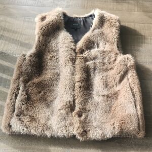 Talula Faux Fur Vest in Beige